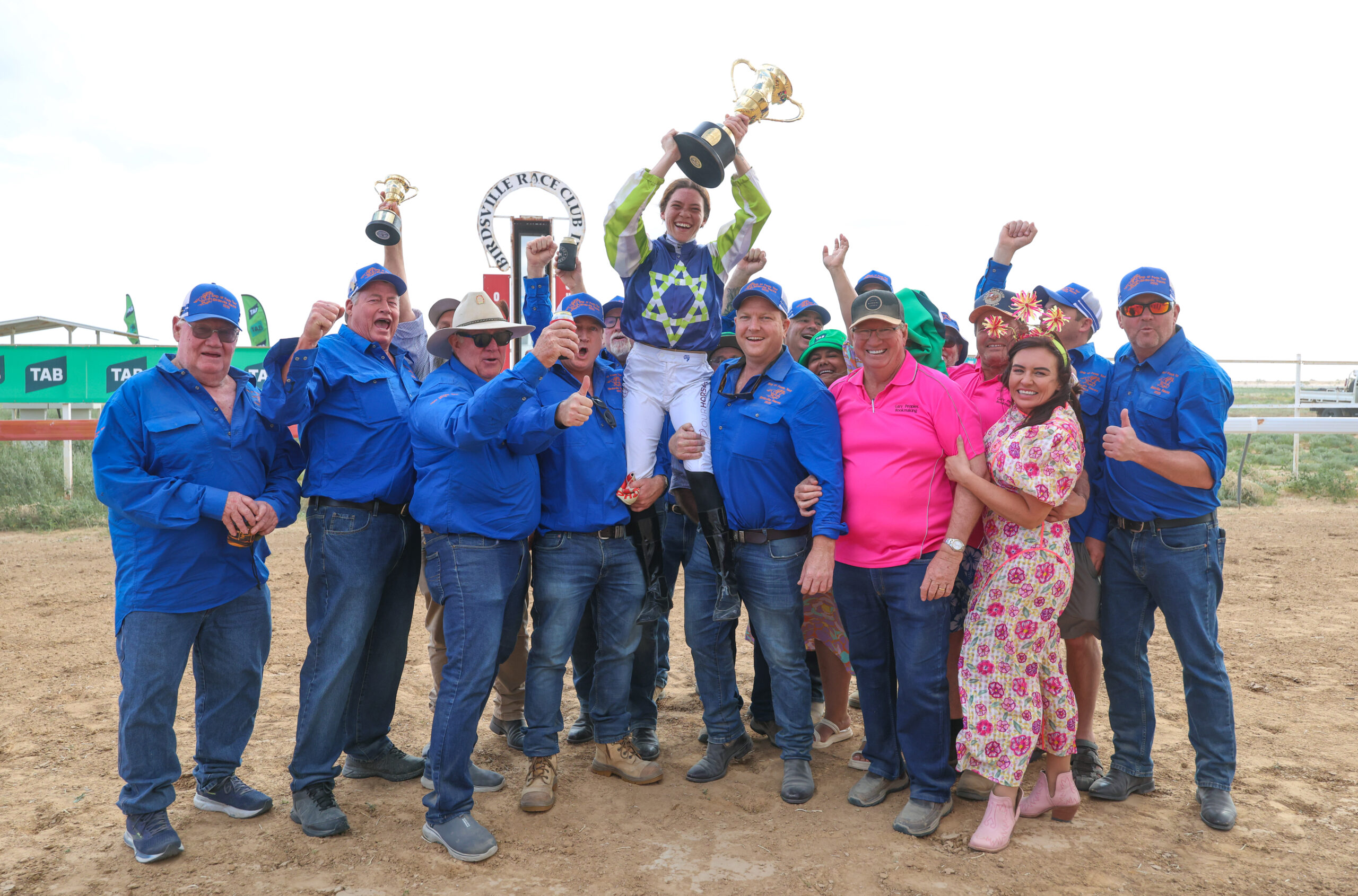 DESERT GLORY CLAIMED AS THE TAB BIRDSVILLE CUP HEADLINES RECORD-BREAKING 143RD RACES